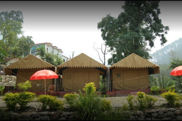 Toorani Resort